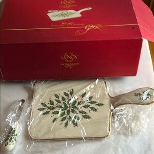 Lenox cheese board and spreader NWT